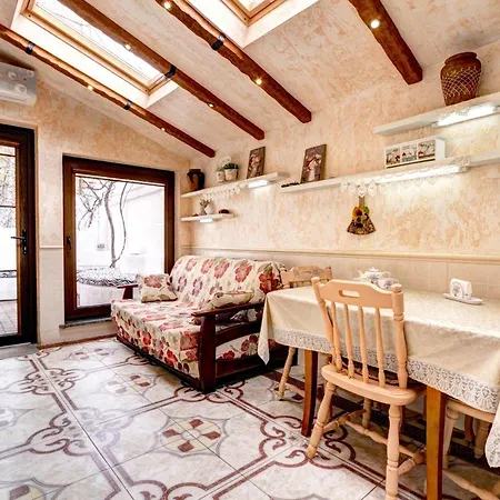 Gaudi Apartment *