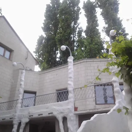 Gaudi Daire *