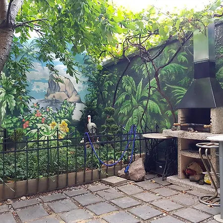 Gaudi Daire *